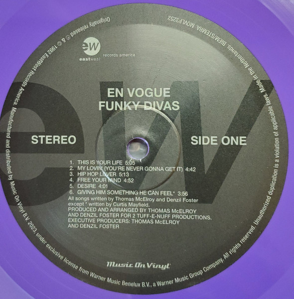 Funky Divas